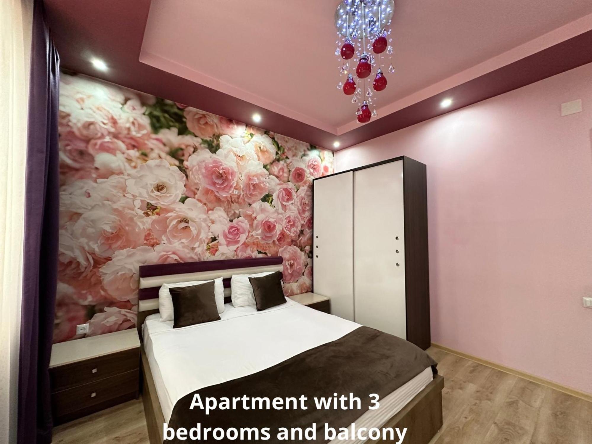 Grand Home 巴统 外观 照片