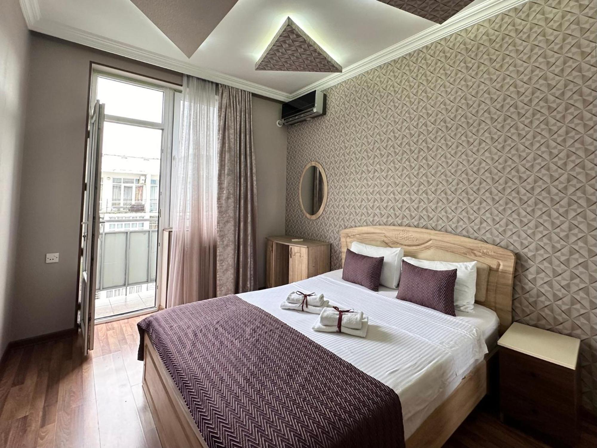 Grand Home 巴统 客房 照片